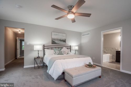 1954 Old Kirkwood Rd, Bear DE  19701-2235 exterior