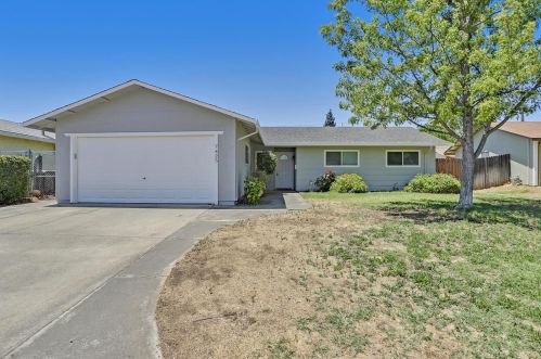 7425 Saybrook Dr, Citrus Heights, CA 95621-1739