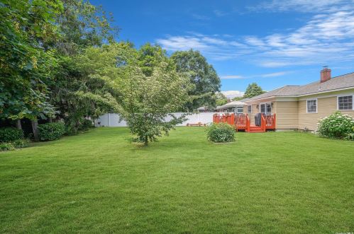 52 Colony Dr, West Sayville NY  11796-1619 exterior