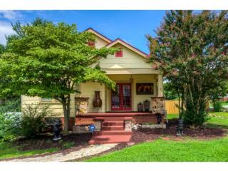 3832 Summitt Dr, Kingsport, TN 37664-3537