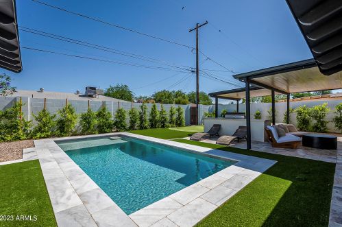 8236 Weldon Ave, Scottsdale AZ  85251-5820 exterior