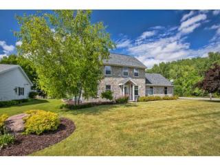 440 Sunset Ln, Winneconne, WI 54986-9604