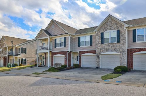 913 Summitridge Ln, Covington, KY 41018-3874