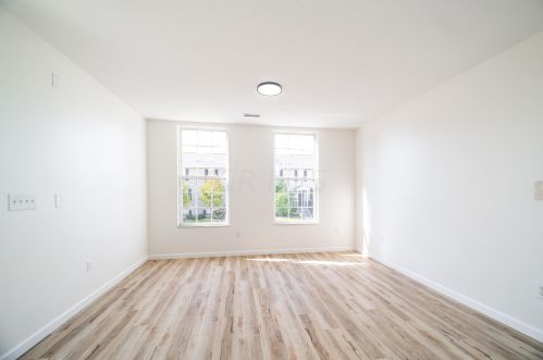 332 Oxford Oak Dr, Blacklick OH  43004-8481 exterior