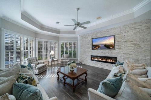 27190 Oak Knoll Dr, Bonita Springs FL  34134-8715 exterior