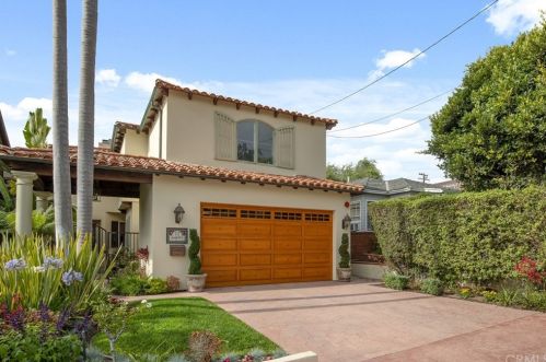 717 29th St, Manhattan Beach, CA 90266-2305