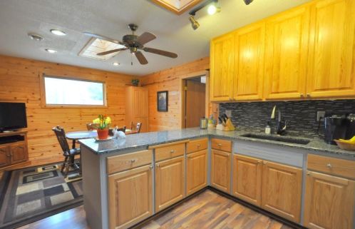 16402 Bay Shores Rd, Crosslake, MN 56442-3156