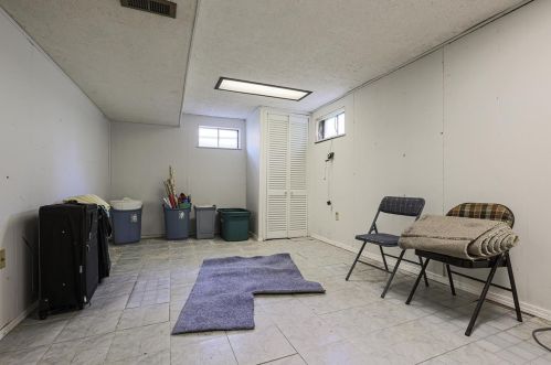 1295 White Oak Rd, Amelia OH  45102-2520 exterior