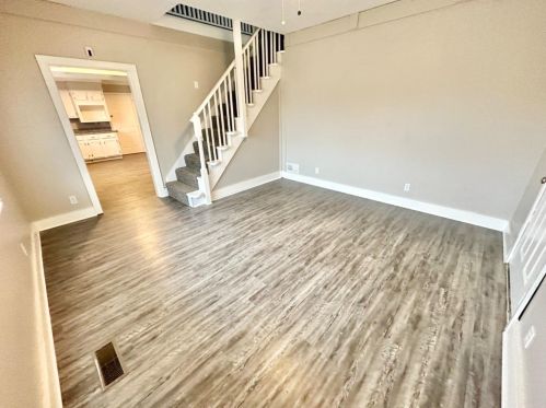 8967 Cam Dr, Franklin OH  45005-3002 exterior