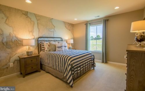 35 Winifred Dr, Hanover PA  17331 exterior