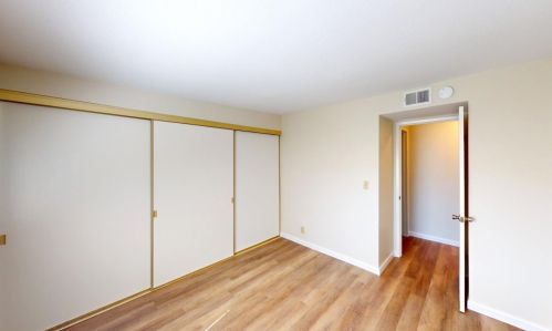 246 Cresta Vista Way, San Jose CA  95119-1509 exterior