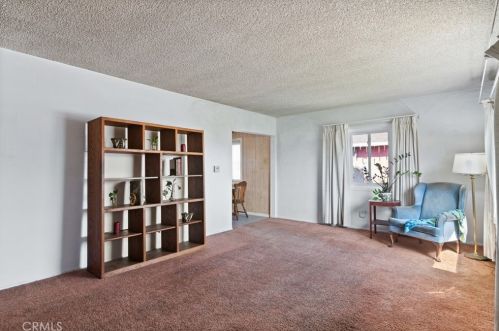 24015 Neptune Ave, Long Beach, CA 90745-5926