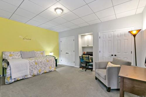 58 Hudson Pt Ln, Crotonville NY  10562-5942 exterior