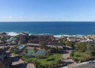 62 Blue Lagoon, Laguna Beach CA  92651-4231 exterior