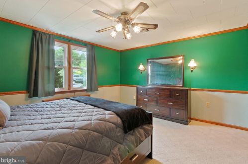 41 Blossom Ln, Schuylkill Haven PA  17972-1808 exterior