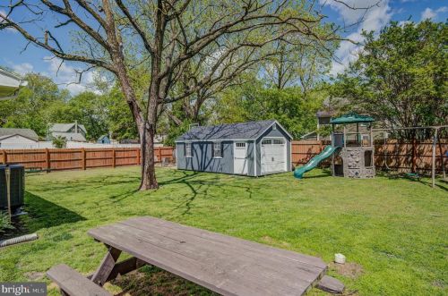 107 8th St, Laurel DE  19956-1401 exterior