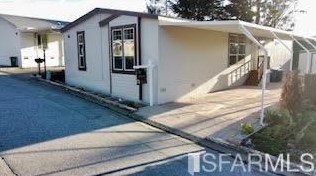 180 Franciscan Dr, Daly City, CA 94014-2823