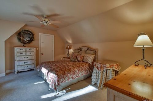 8 Silo Ln, Warwick NY  10990-2872 exterior