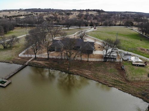 1040 Brush Creek Rd, Argyle TX  76226-1508 exterior