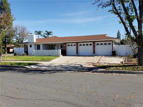 1663 Oriole Pl, Orange, CA 92867-4035