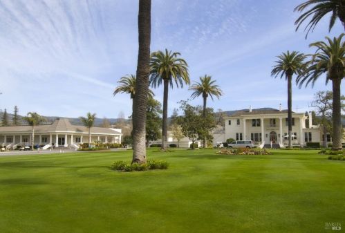 760 Cottage Dr, Fairfield CA  94558-1200 exterior