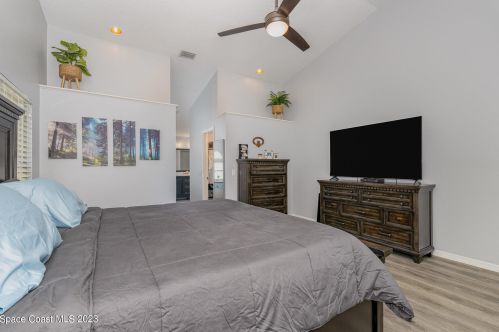 5090 Winchester Dr, Titusville FL  32780-6773 exterior
