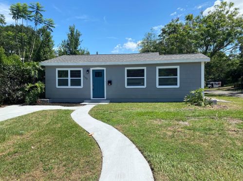 1148 48th Ave, Saint Petersburg, FL 33703-3636