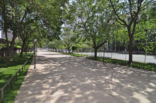 15 1st St, Minneapolis MN  55401-1827 exterior