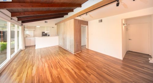 255 Cecilia Way, Tiburon CA  94920-2038 exterior
