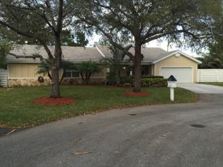14451 152nd Ct, Miami, FL 33196-2808