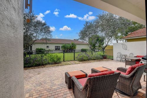 9508 Tivoli Isles Blvd, Delray Beach FL  33446-9641 exterior