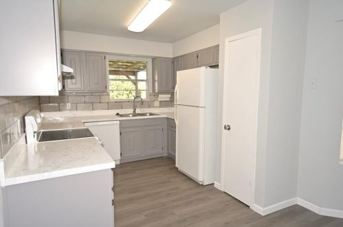 112 Forestwood Dr, Denton, TX 76210-2714