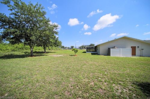 705 James Ave, Lehigh Acres FL 33971-1127 exterior