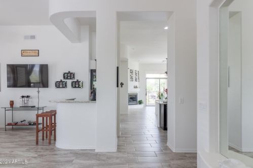 4805 Lonesome Trl, Cave Creek AZ  85331-4538 exterior