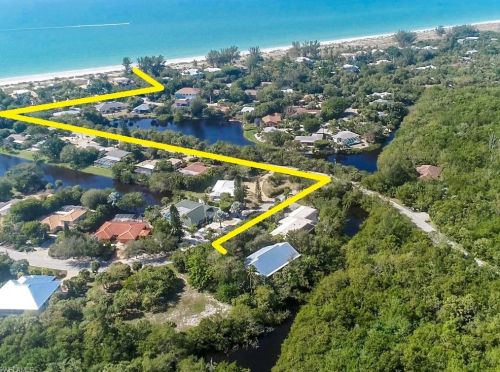 1052 Fish Crow Rd, Sanibel, FL 33957-2804