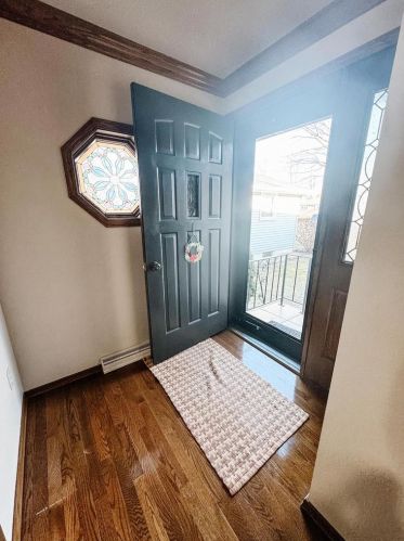 1129 Locust St, Green Bay, WI 54303-4431