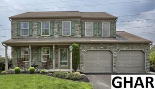 143 Doreen Dr, Hummelstown PA  17036-2725 exterior