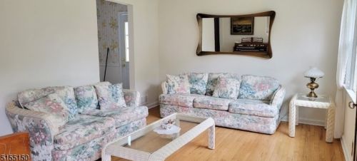 11 Mary Ln, Fanwood NJ  07023-1008 exterior