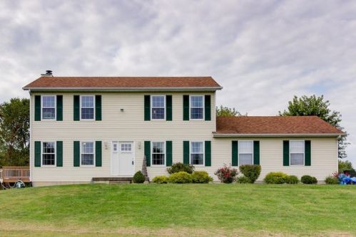 6265 Middleboro Rd, Blanchester, OH 45107-9312
