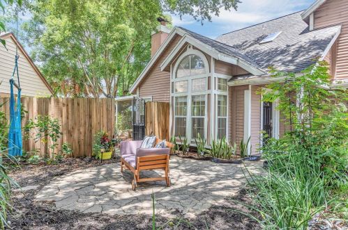 2801 Donaldson Dr, Orlando, FL 32812-8416
