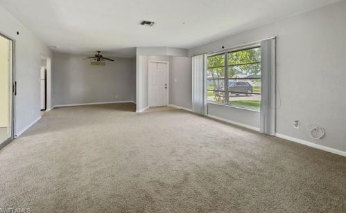 702 97th Ave, Naples, FL 34108-2283