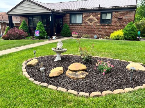1014 Towervue Dr, Pittsburgh, PA 15227-3928