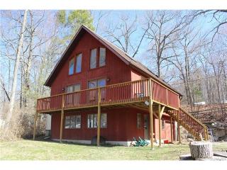 280 Woodland Rd, Coventry, CT 06238-2335