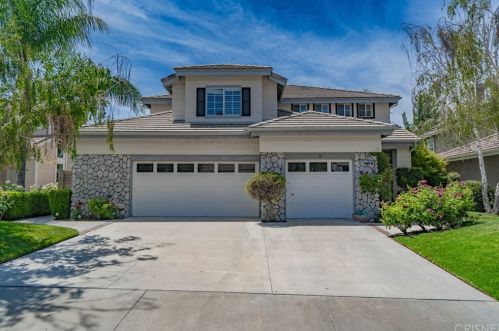 27317 Shelburne Dr, Santa Clarita, CA 91354-2132