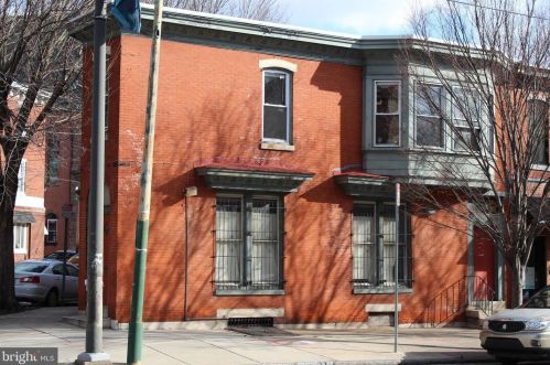 3811 Lancaster Ave, Philadelphia, PA 19104-2317