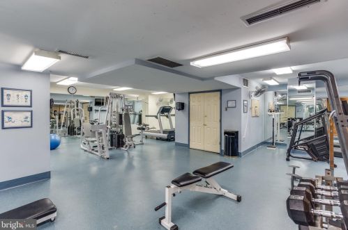 3705 George Mason Dr, Falls Church VA  22041-3759 exterior