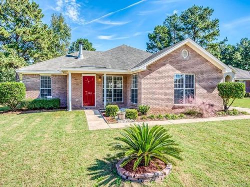 1320 Karen Valley Pl, Montgomery AL  36117-3245 exterior