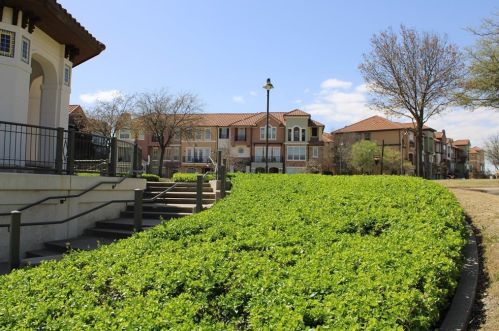 6760 Plaza Via, Irving TX 75039-3127 exterior