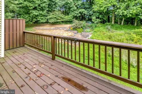 4753 Weatherhill Dr, Wilmington DE  19808-1939 exterior