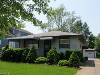 4318 52nd St, Cleveland, OH 44144-2904